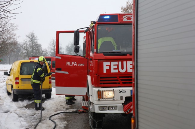	Fünf Feuerwehren bei Brand an einer Hackschnitzelheizung in Taufkirchen an der Trattnach im Einsatz