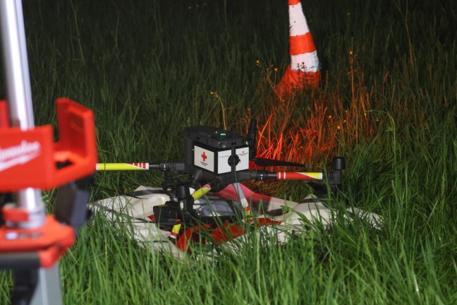 	Feuerwehr, Drohnen, Hubschrauber: Nächtliche Suchaktion nach abgängiger Person in Gmunden