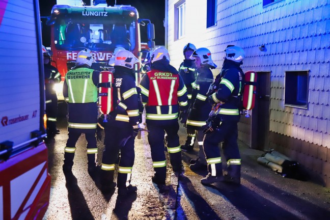 Drei Feuerwehren bei Kaminbrand in Ried in der Riedmark im Einsatz