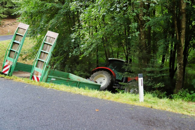 Schwerer Traktorunfall in St. Leonhard bei Freistadt fordert zwei Verletzte