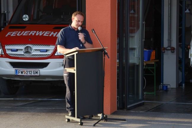 "Next-Generation-Einsatzleitfahrzeug" bei der Feuerwehr Laakirchen in den Dienst gestellt