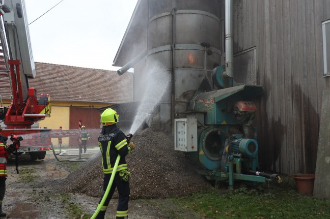Brand einer Trocknungsanlage bei einem Bauernhof in Alkoven