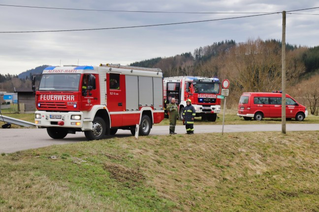 Aufwendiger Öleinsatz nach Verkehrsunfall mit zwei beteiligten Fahrzeugen in Pregarten