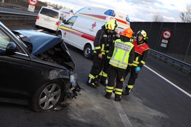 Schwerer Verkehrsunfall auf Innkreisautobahn bei Meggenhofen fordert eine verletzte Person