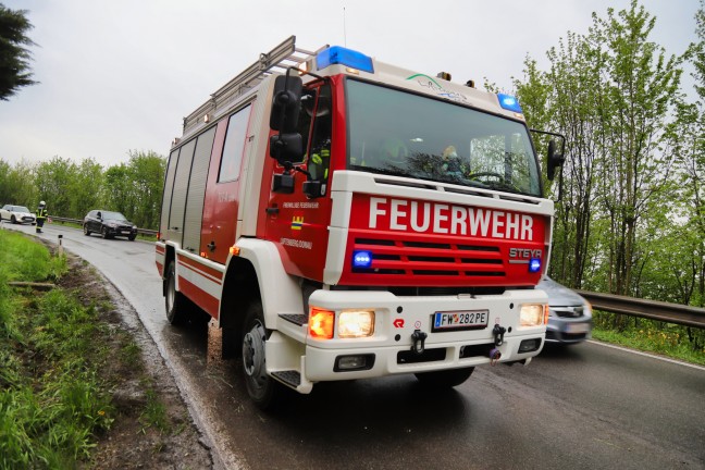 	Vermeintlich schwerer Verkehrsunfall in Luftenberg an der Donau endet glimpflich