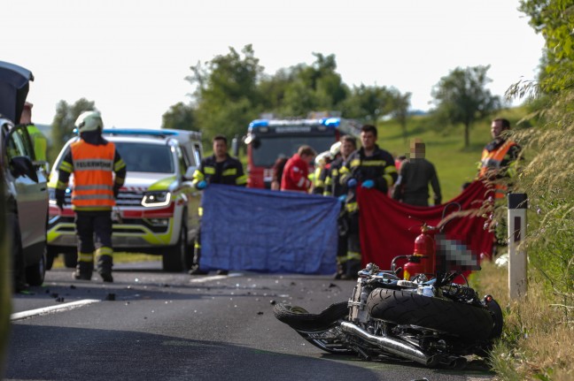 	Motorradlenker (54) bei Kollision mit PKW in Buchkirchen tödlich verletzt