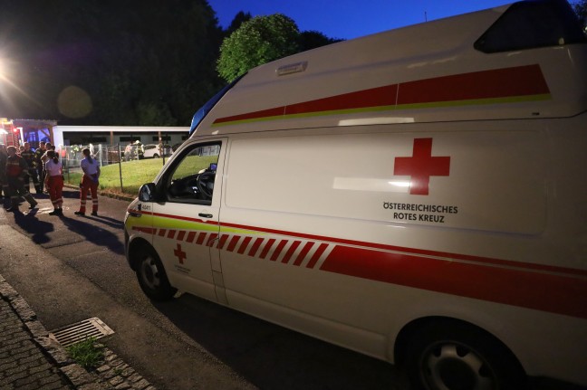 	Chlorgasaustritt in einem Freibad in Grieskirchen fordert zwei Verletzte