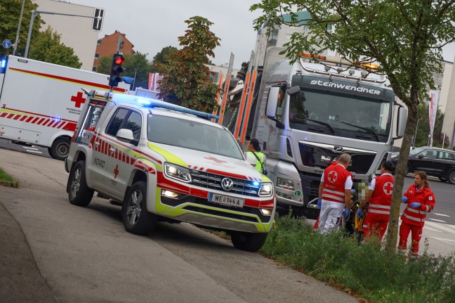 	Radfahrer bei Kollision mit LKW in Wels-Neustadt schwer verletzt