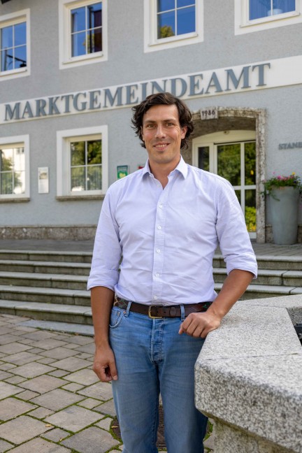 	Friedrich Mayr-Melnhof (ÖVP) zum neuen Bürgermeister von St. Georgen im Attergau gewählt