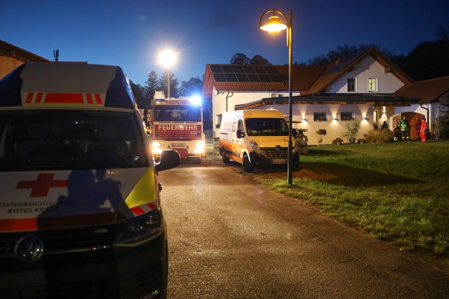	Kellerbrand in einem Einfamilienhaus in Fischlham führte zu Einsatz zweier Feuerwehren