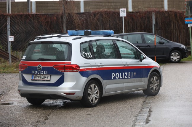 	Person in Wels-Innenstadt von Bus erfasst und schwer verletzt - Notarzthubschrauber im Einsatz