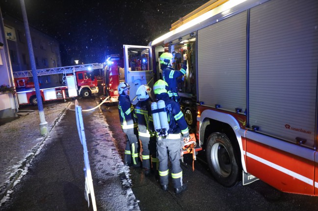 	Brand in der Wohnung eines Mehrparteienwohnhauses in Grieskirchen
