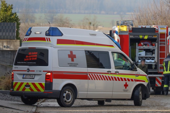 	Brand eines Akkus in einem Wohnhaus in Wilhering sorgte für Einsatz dreier Feuerwehren