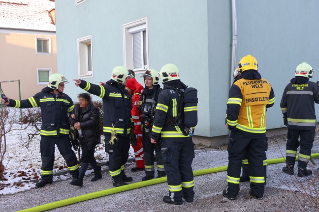 	Brand einer Wohnung in einem Mehrparteienwohnhaus in Wels-Vogelweide