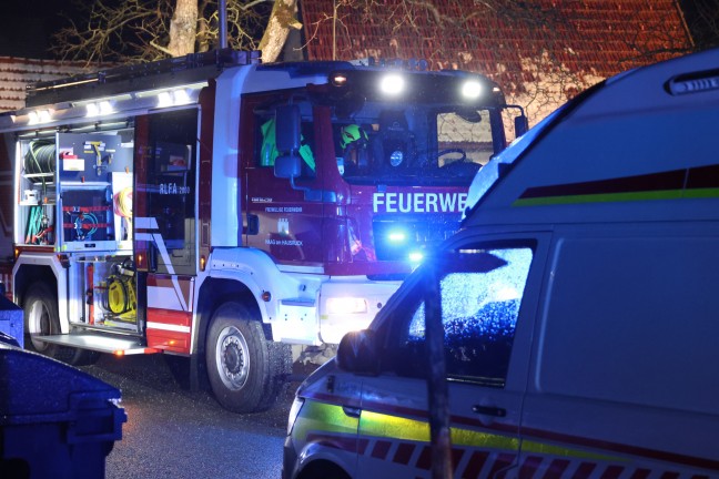 	Ausgedehnter Zimmerbrand in einem Wohnhaus in Haag am Hausruck - Rettung in letzter Minute