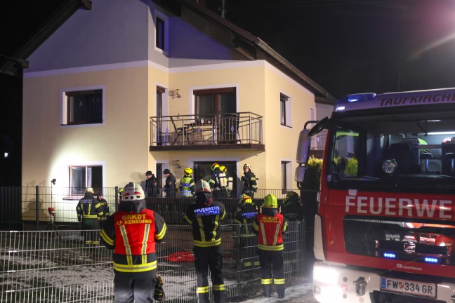 	Sechs Feuerwehren bei Zimmerbrand in einem Wohnhaus in Taufkirchen an der Trattnach im Einsatz