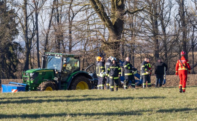 	Personenrettung: Höhenretter der Feuerwehr nach schwerem Forstunfall in Mörschwang im Einsatz