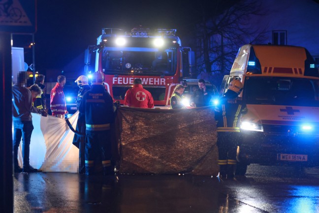 	Tödlicher Crash: Motorradlenker starb bei Kollision mit PKW in Wels-Oberthan