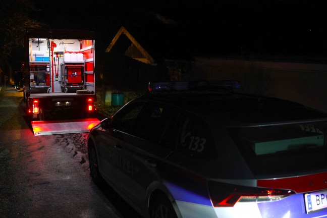 	Drei Feuerwehren bei Zimmerbrand im Dachgeschoß eines Wohnhauses in Ohlsdorf im Einsatz
