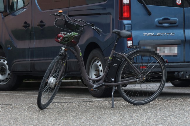 	Person schwer verletzt: E-Bike in Wels-Vogelweide von ausparkendem PKW erfasst