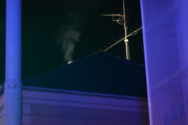 	Stärkere Rauchentwicklung aus Hauskamin führte zu Brandverdacht in Wels-Lichtenegg