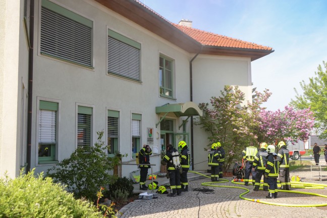 	Brand im Gemeindeamt in Hinzenbach sorgte für Einsatz zweier Feuerwehren