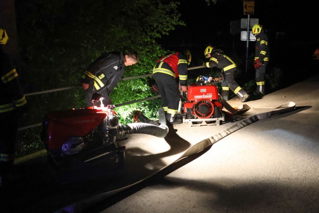 	Fünf Feuerwehren bei Wohnhausbrand in Taufkirchen an der Trattnach im Einsatz