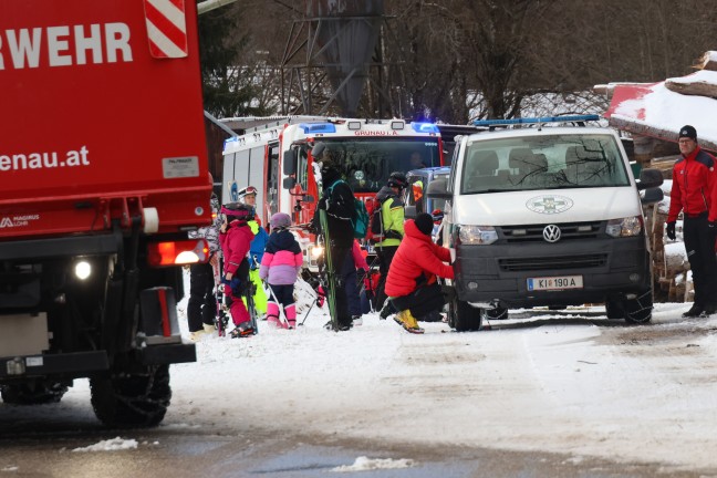Grnau im Almtal: Groe Evakuierungsaktion nach Defekt einer Liftanlage im Skigebiet am Kasberg
