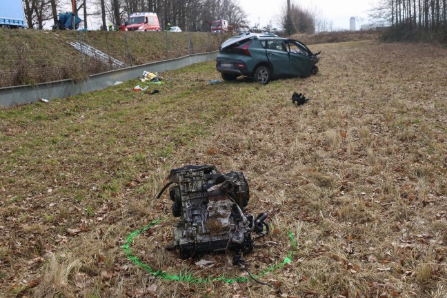 Tdlicher Frontalcrash: Autolenker auf Steyrer Strae bei Kronstorf tdlich verunglckt