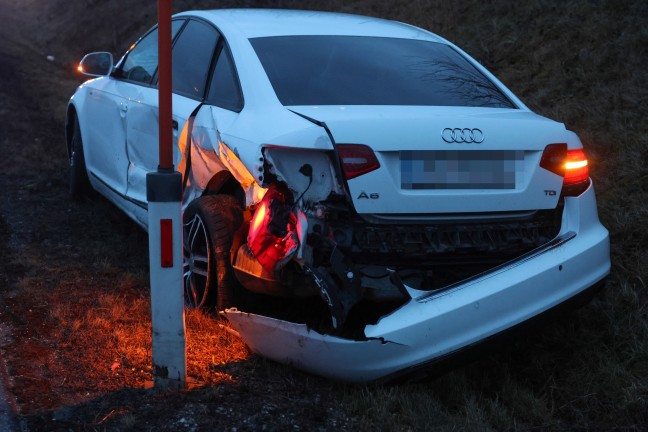 Verkehrsunfall mit zwei beteiligten PKW auf B1 Wiener Strae in Edt bei Lambach