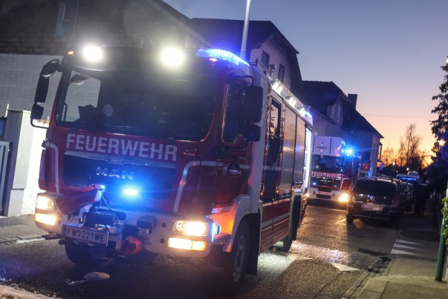 Brand einer Selche in einem Nebengebude eines Hauses in Wels-Neustadt