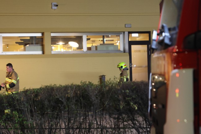 Therme evakuiert: Brand im Saunabereich einer Therme in Bad Hall