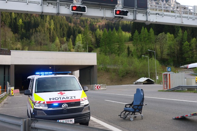 Unfallbeteiligter (35) erlag nach schwerem Unfall im Bosrucktunnel seinen schweren Verletzungen