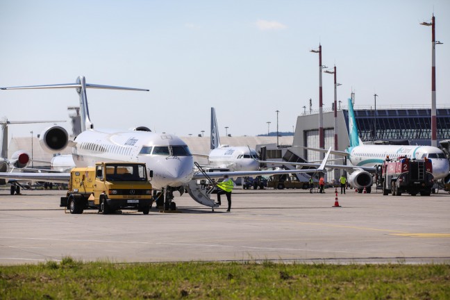 Flge nach Drohnensichtung am Flughafen Mnchen zur Zwischenlandung nach Hrsching umgeleitet