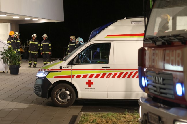 Brand einer Matratze in einer Betreuungseinrichtung in Pram fordert zwei Verletzte