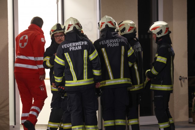 Brand einer Matratze in einer Betreuungseinrichtung in Pram fordert zwei Verletzte
