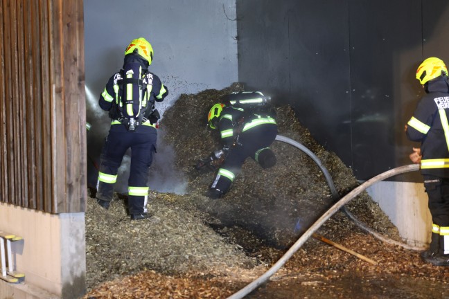 Brand im Hackschnitzellager eines Bauernhofes in Neukirchen am Walde