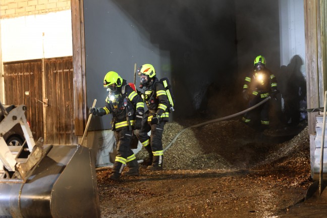 Brand im Hackschnitzellager eines Bauernhofes in Neukirchen am Walde
