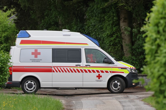 Drei Feuerwehren bei Brand einer Pelletsheizung in einem Wohnhaus in Scharnstein im Einsatz