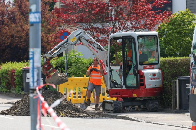 Evakuierung nach grerem Gasaustritt in einer Wohnsiedlung in Traun