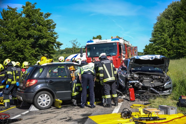 Frontalcrash auf Wallerner Strae bei Wallern an der Trattnach fordert zwei Schwerverletzte