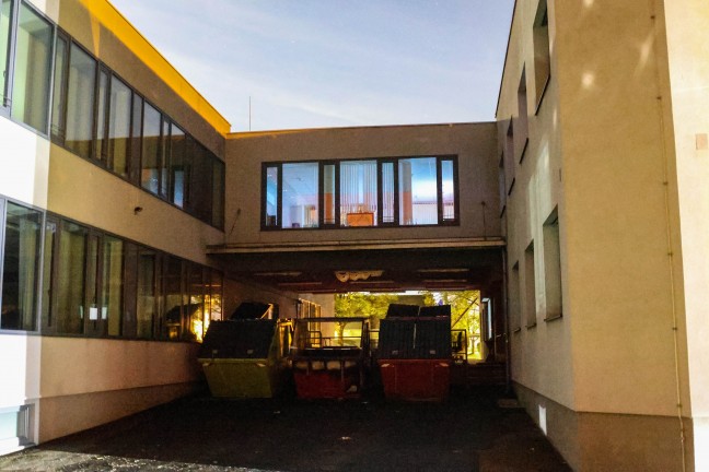 Containerbrand bei Unternehmen in Leonding drohte auf Firmengebude berzugreifen