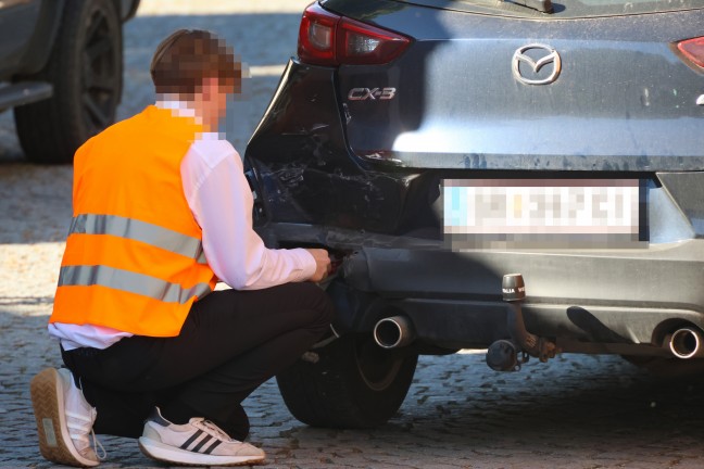 Auffahrunfall zwischen zwei PKW auf Innviertler Strae bei Krenglbach