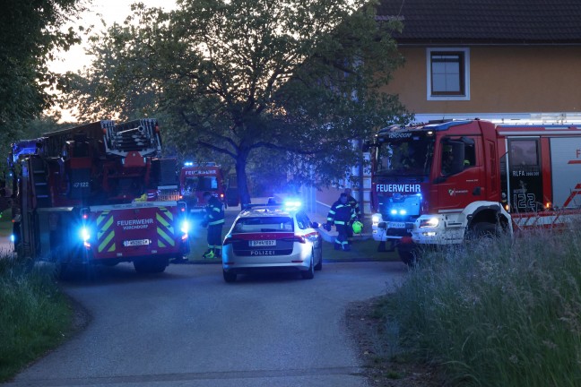 Brand einer Selche auf einem Bauernhof in Vorchdorf sorgt fr Einsatz dreier Feuerwehren