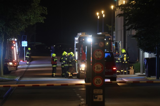 Brand bei einem Unternehmen in Kremsmnster sorgt fr Einsatz dreier Feuerwehren