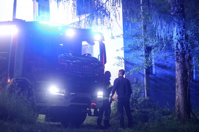 Kaminbrand: Feuerwehr nach gemeldetem Brand auf einem Bauernhof in Nubach im Einsatz