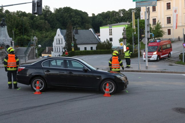 Kreuzungscrash auf sogenannter "Stiftskreuzung" an der Gmundener Strae in Lambach
