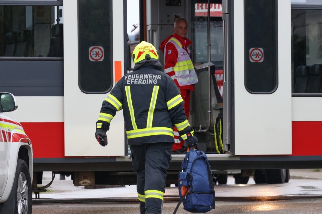 Tdlicher Bahnunfall: Bub (6) in Eferding von Lokalbahn erfasst und tdlich verletzt