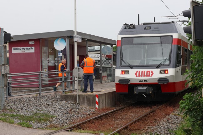 Tdlicher Bahnunfall: Bub (6) in Eferding von Lokalbahn erfasst und tdlich verletzt