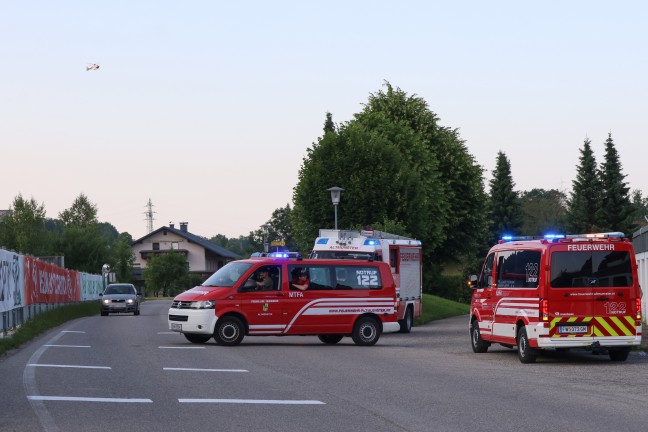 Sechs Feuerwehren bei groangelegter Suchaktion nach abgngiger Person in Altmnster im Einsatz